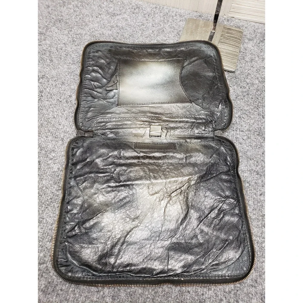 Lavorazione Artigianale Men Leather Clutch Bag Shinny Black Zip Lined Outdoor